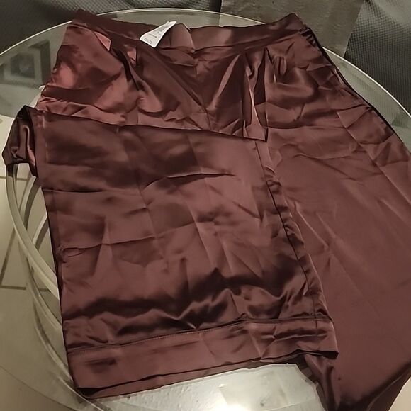 New Purple Wide Leg Satin High Rise Pant - Picture 8 of 8